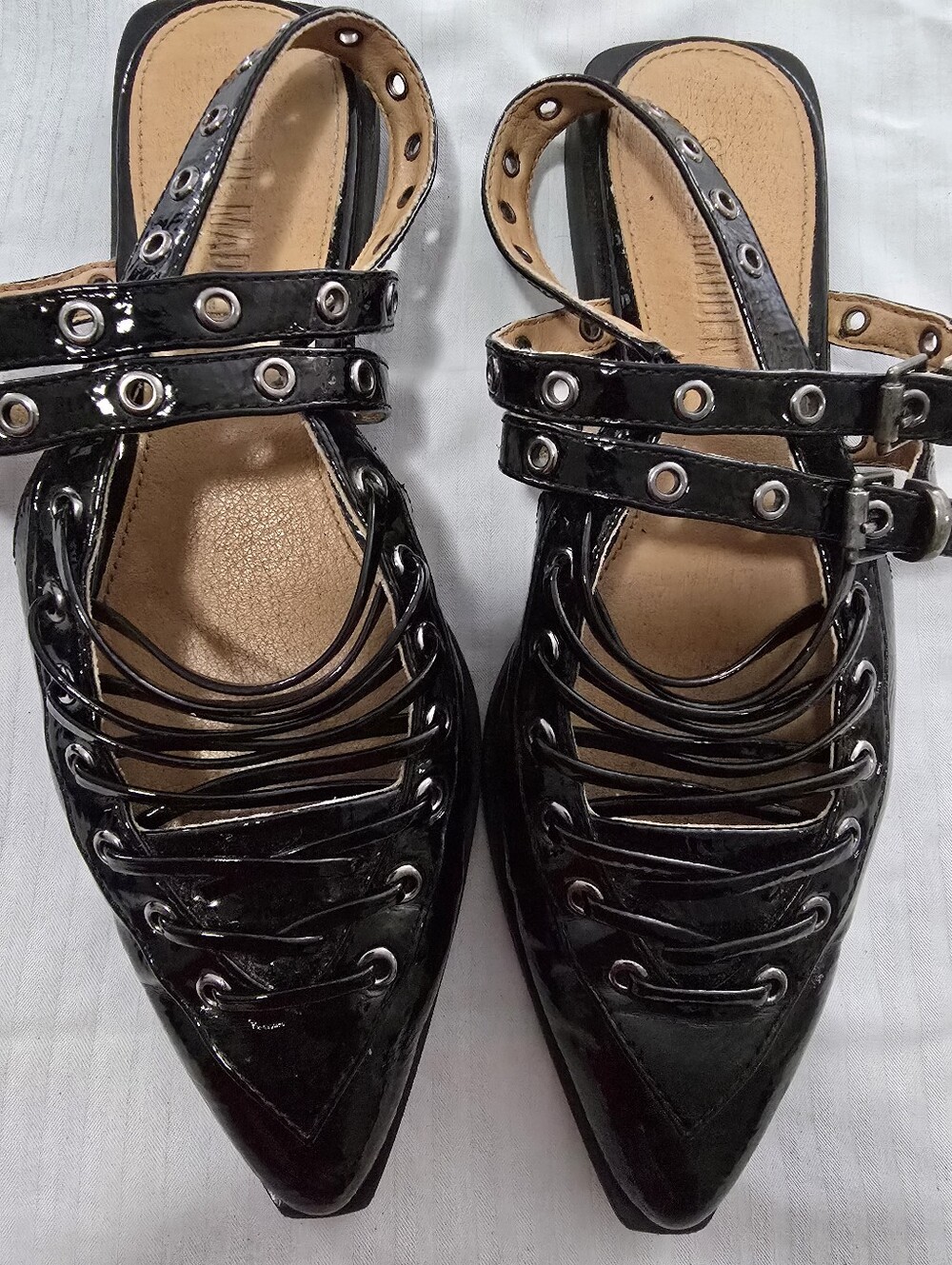 Steve Madden Black Patent Pointed-Strap Flats